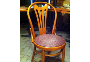 http://brocante-bravo.com/158-507-thickbox/bistro-chairs.jpg