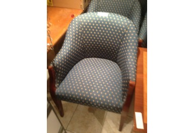 http://brocante-bravo.com/211-782-thickbox/fauteuil-tissu-.jpg